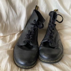 Sheridan Dr Martens